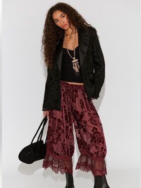 Free People Forever Young Floral Sheer Burgundy Red Bloomer Burnout Pants XS NEW